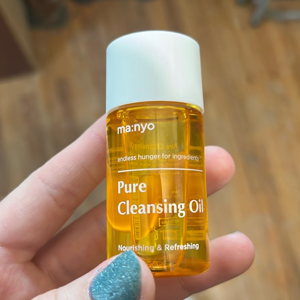 Ma:nyo Pure Cleansing Oil